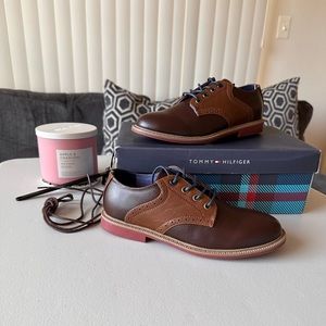 Tommy Hilfiger Boys Brown and Tan Dress Shoes